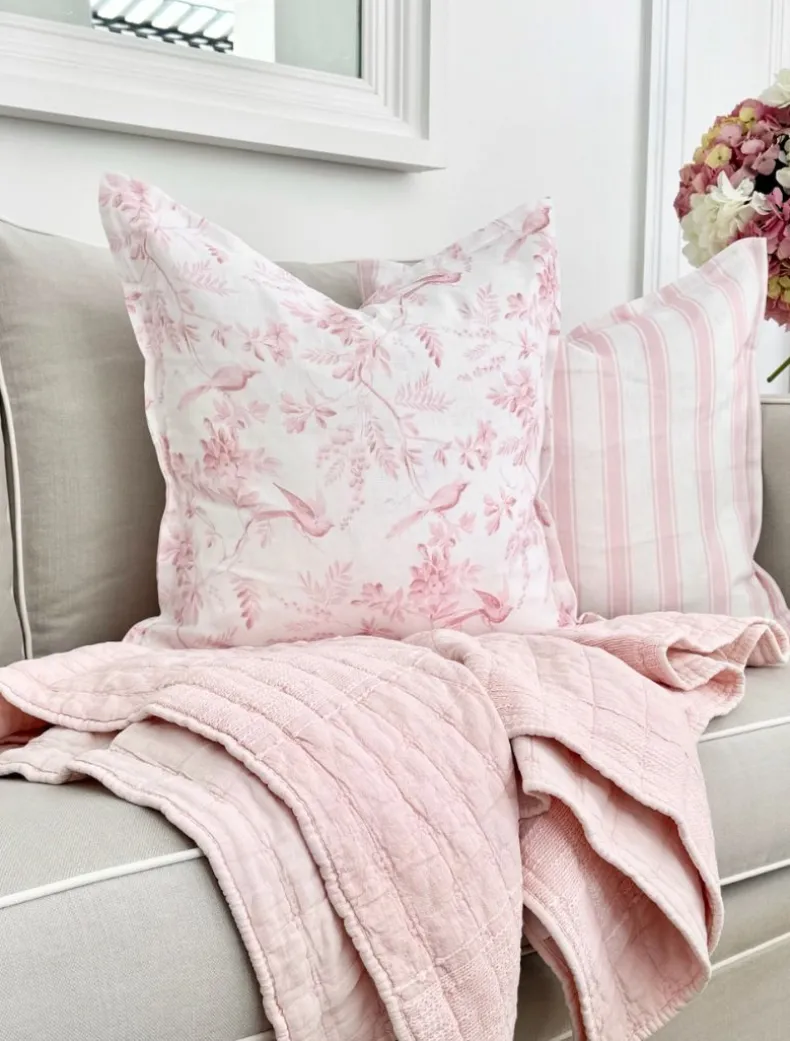Birds in Flight Linen Cushion Light Pink