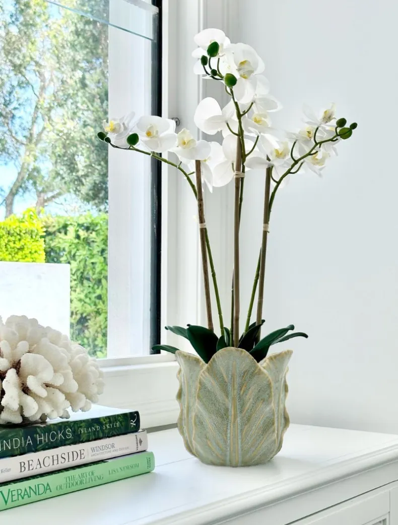 Cabbage Leaf Pot Light Green Large