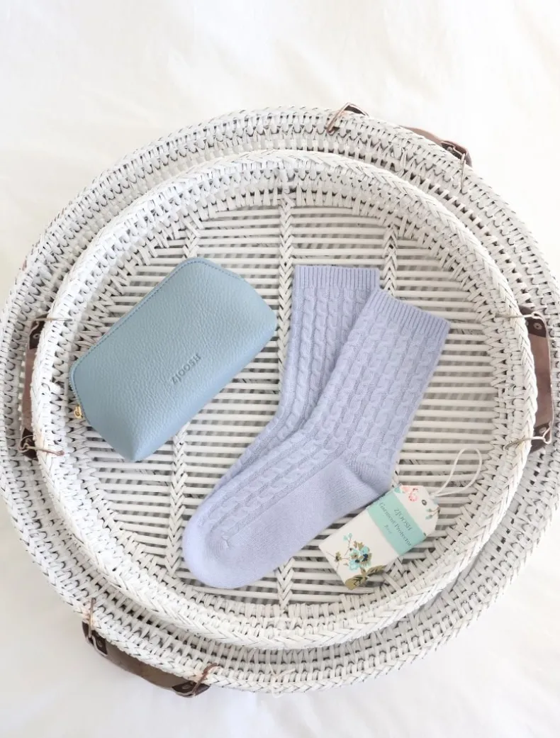 Cashmere Cable Knit Bed Socks Blue