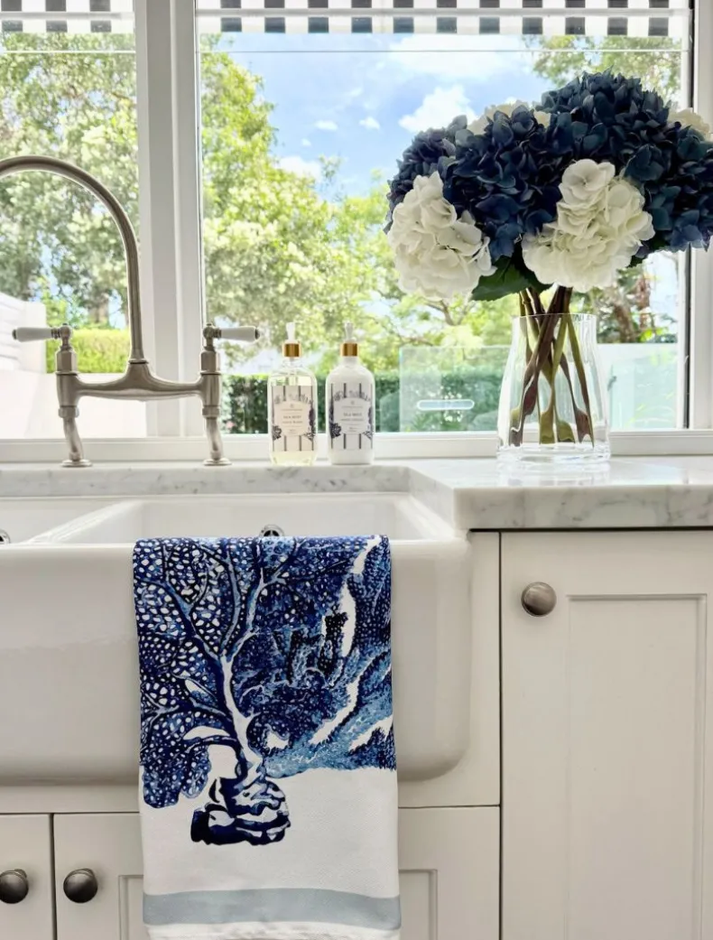 CC Botanical Tea Towel Aquatic