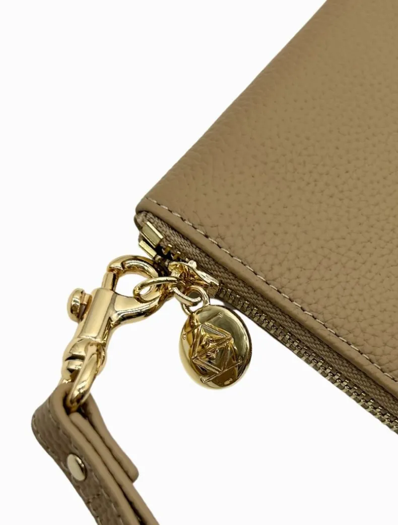 Emerson Clutch Hazelnut