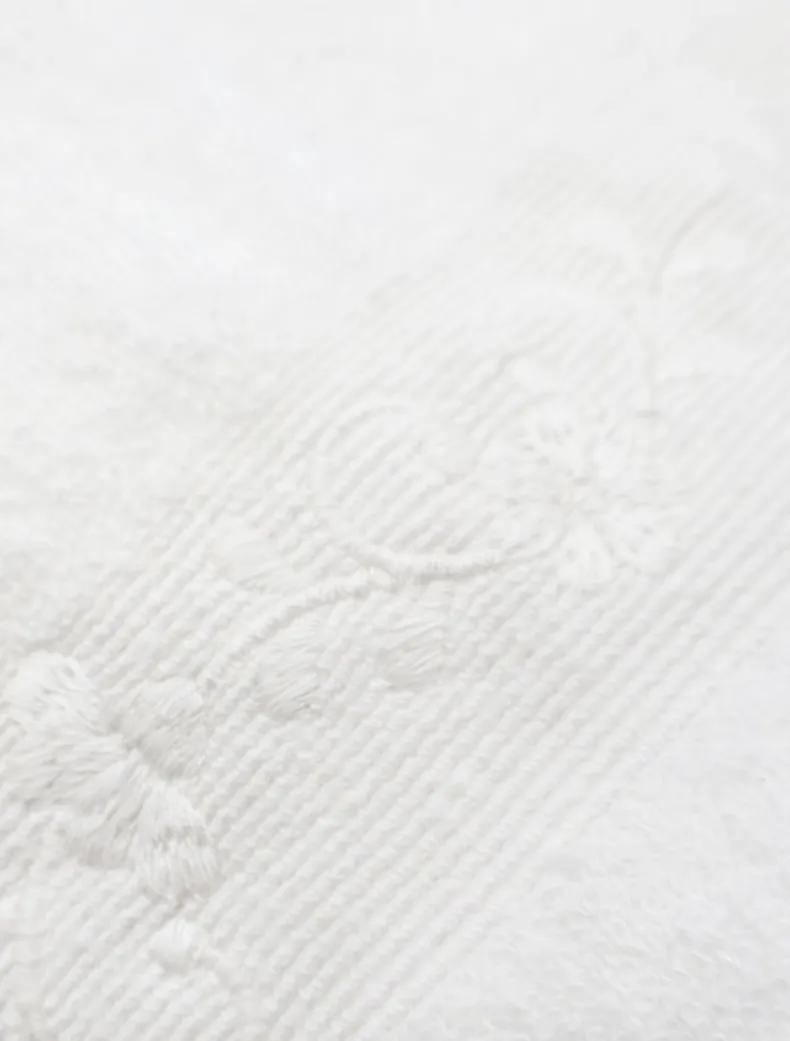 Flower Vine Hand Towel White