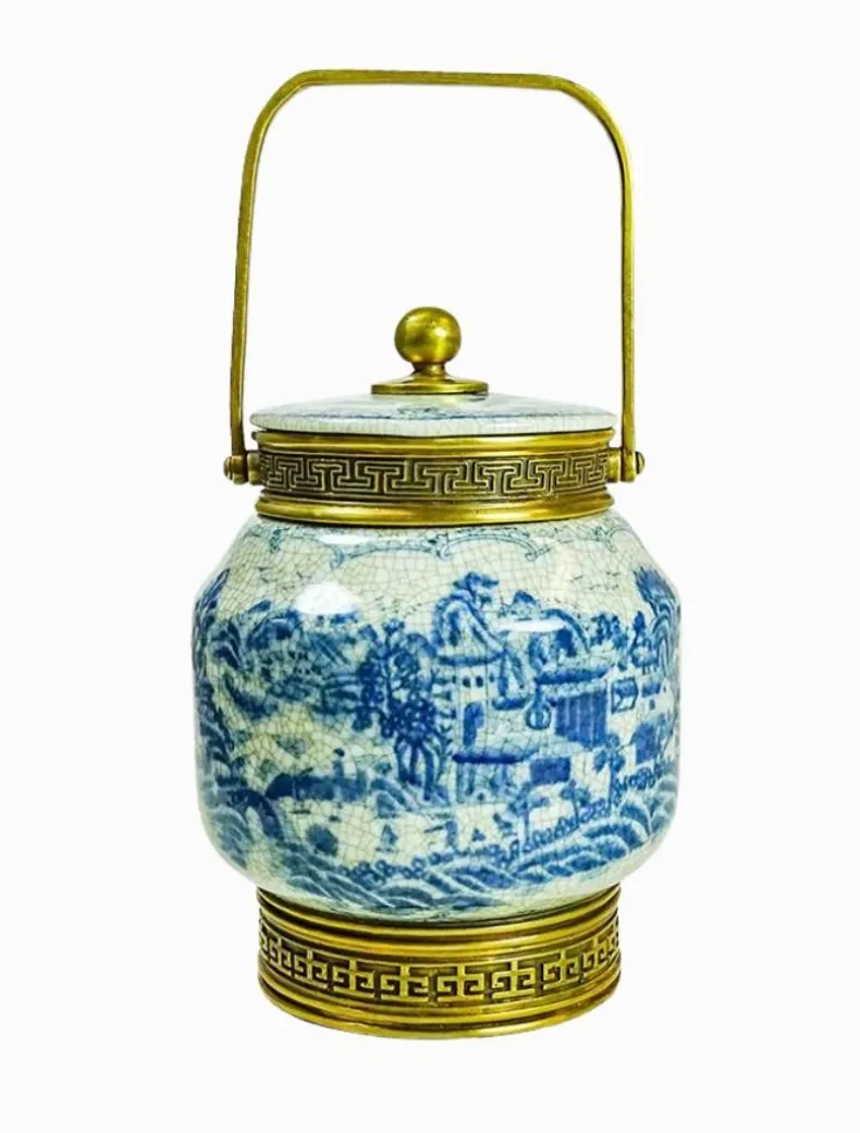 Gabriel Urn Decor