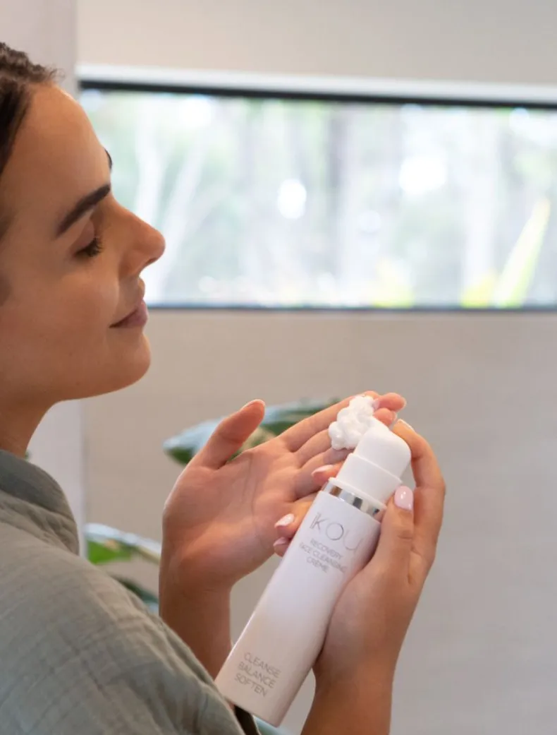 iKOU Recovery Face Cleansing Creme