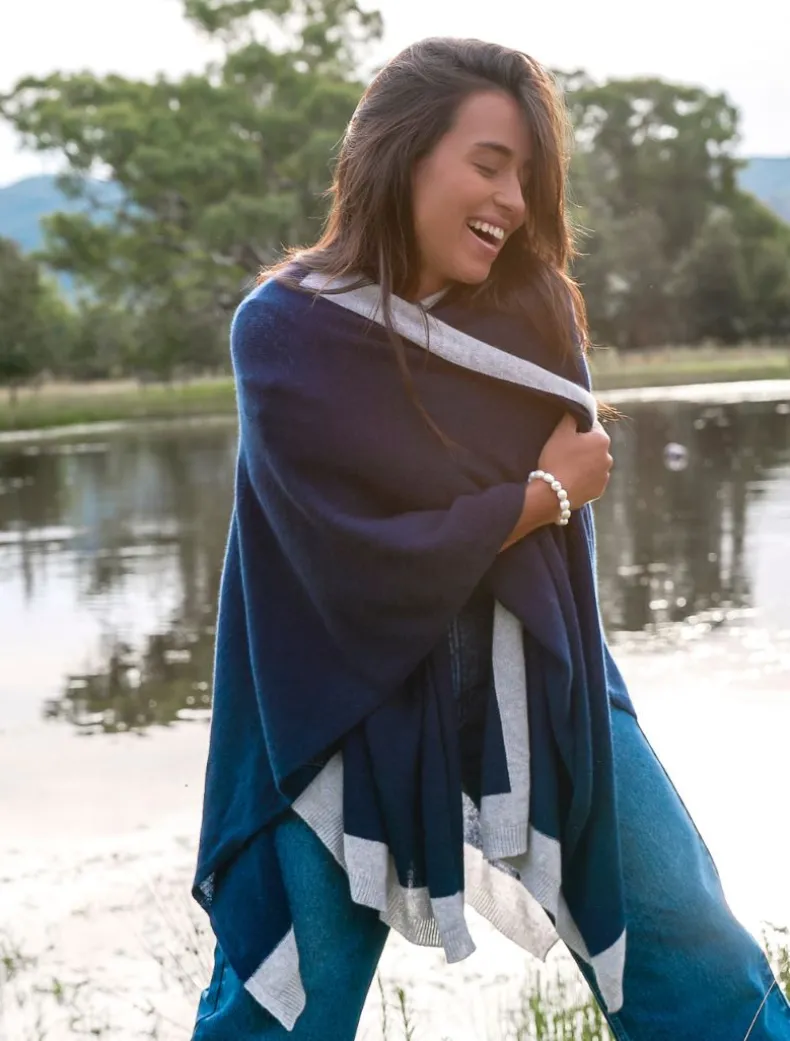 Luna Travel Wrap Navy
