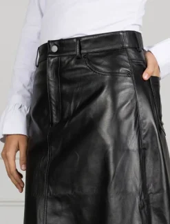 Madison Leather Skirt Black