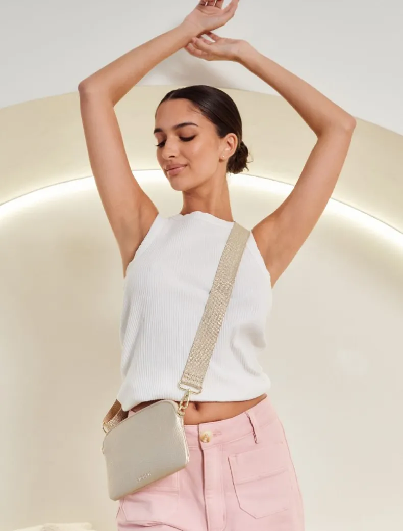 Missy Hugo Cross Body Bag Gold
