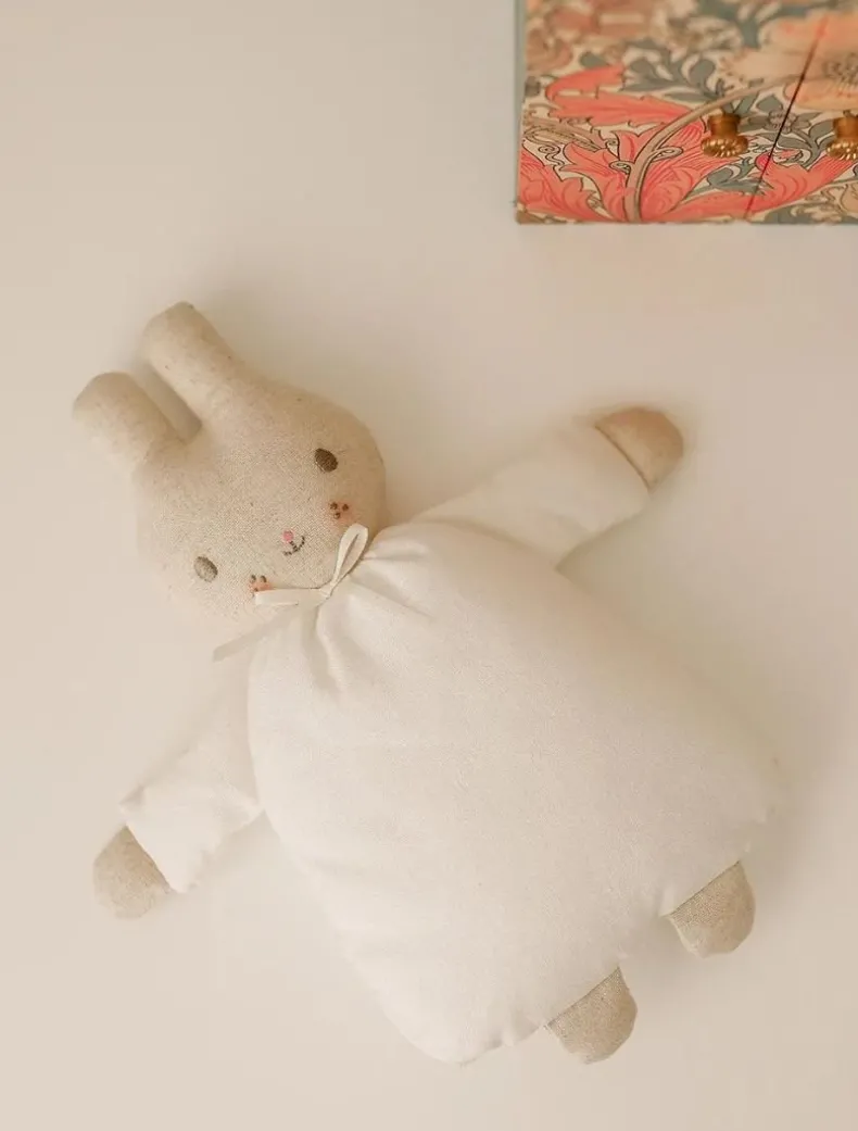 Riley Bunny Rattle Ivory