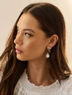 Symposium Achlys Pearl Drop Earrings