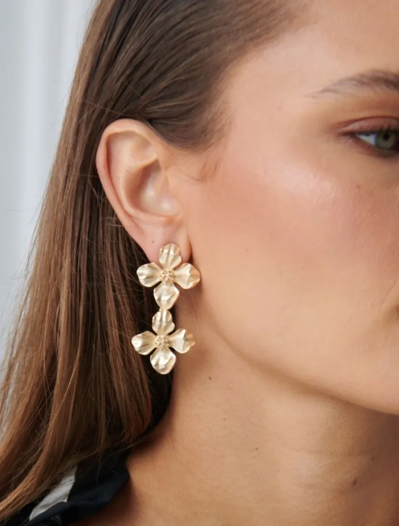Symposium Chain Blooms Clip Ons