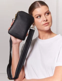 Wanderer Cross Body Bag Black